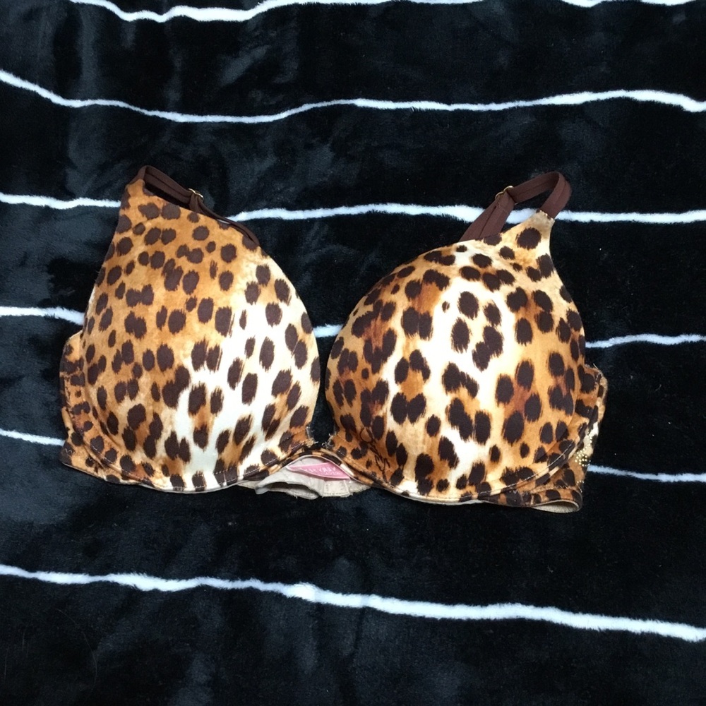 Victoria’s Secret Leopard Print Push-up Bra